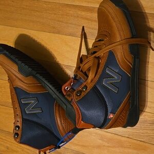 NWT Men's New Balance Numeric #440Tall in Brown/Navy. Size 9